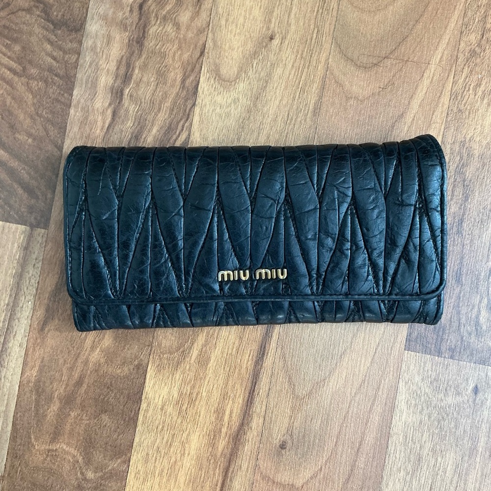 Miu Miu Black Quilted wallet